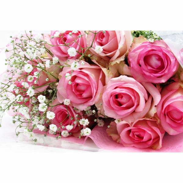 ピンク系薔薇とかすみ草の花束